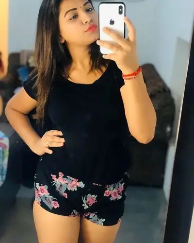 Mangkolemba Escorts